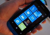   Nokia 305  Nokia Lumia 610   