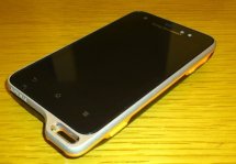   Sony Ericsson Xperia Active -   