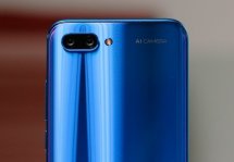     Honor 10 (4/128 Gb)