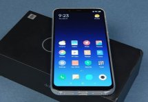     Xiaomi Mi8 (6/128 Gb)