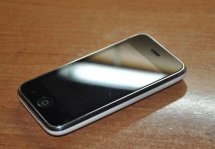  : Samsung Galaxy S3  iPhone 3 -  