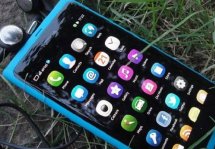 Nokia N9:   