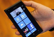  Nokia Lumia 800   