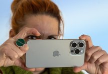    : Apple    