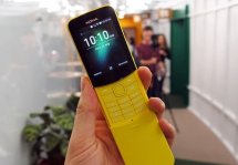 Ремейк телефона-банана Nokia 8110 уже появился в продаже на территории России