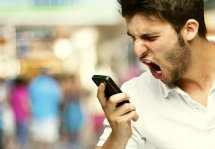 Сотовая связь для россиян подорожала: мобильные операторы дружно подняли тарифы