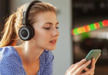 ТОП-10 приложений 2022 года для прослушивания музыки на Android и iPhone