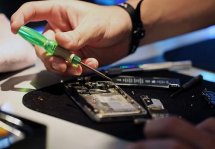 Долой «одноразовые» смартфоны: увеличить долговечность устройств намерена Еврокомиссия