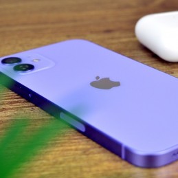 Apple завысила рейтинг популярности новой линейки айфонов: цифры от аналитиков