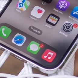 Гигантский айфон появится в 2024 году: Apple выпустит модель с рекордной диагональю
