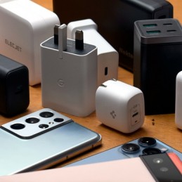 Правильно выбираем зарядку для смартфона