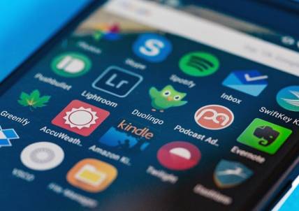 5 причин, почему любой смартфон начинает тормозить