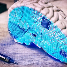 Российские эксперты рассказали, как могут угрожать популярные нейросети