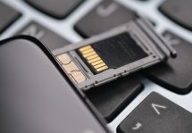 How-To Geek: Почему в новых смартфонах нет слота под карту памяти — и хорошо это или плохо