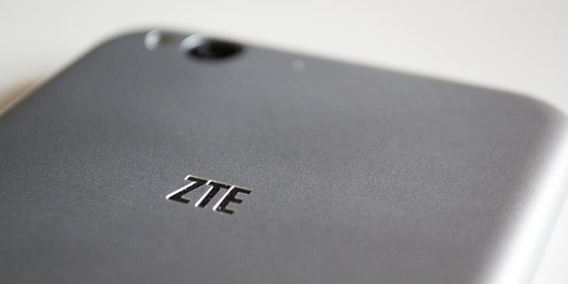Смартфон ZTE