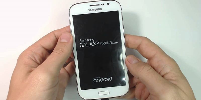 Где лучше купить смартфон Samsung GALAXY Grand Neo (8 Gb)