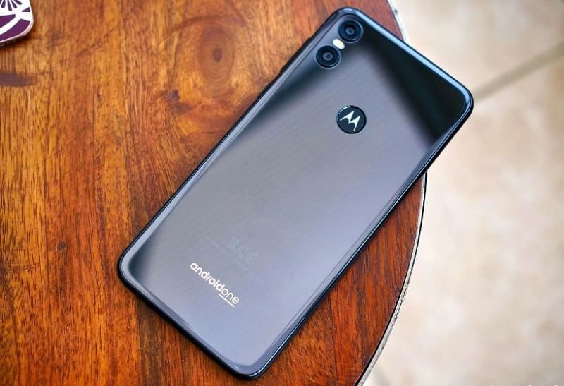 ТОП-5 лучших смартфонов Motorola 2019 года