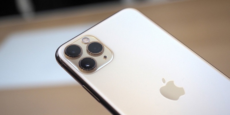Новый iPhone 11 Pro Max продемонстрировал энергосберегающие технологий Apple
