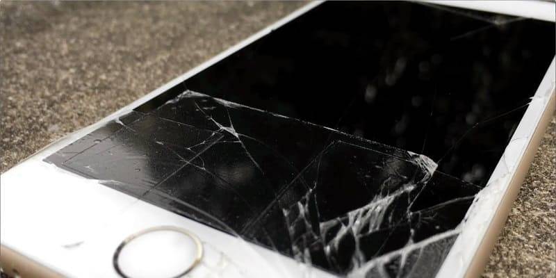Замена стекла на iPhone: шаги по устранению проблемы