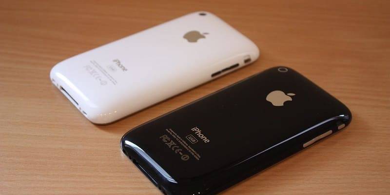 Чем отличается модель iPhone 3GS от iPhone 3G