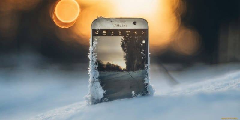 Как не дать замерзнуть зимой смартфону: рекомендации