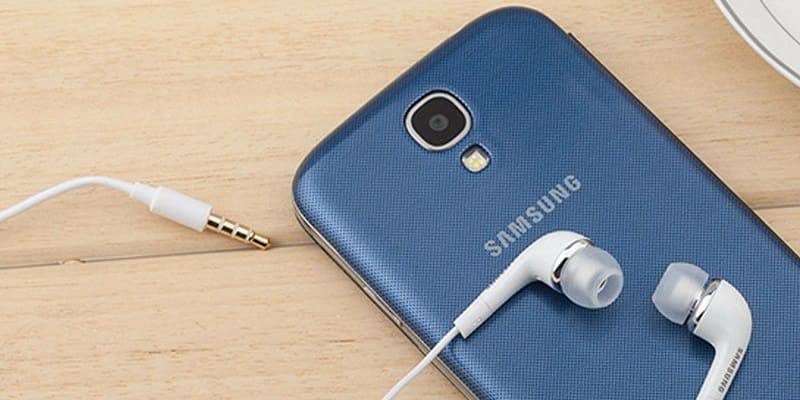Важный аксессуар - наушники для телефона Samsung