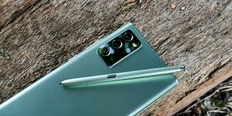Флагманы в отставке: Samsung больше не будет поддерживать серию Galaxy Note