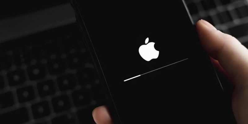 Apple спешит на помощь: срочный патч iOS 26.0.1 закрывает дыры в безопасности