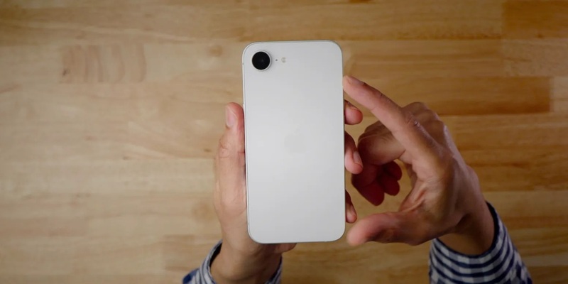 ������� ������ �������� Apple 2026 ����: iPhone 17e �������� � ������� � �������