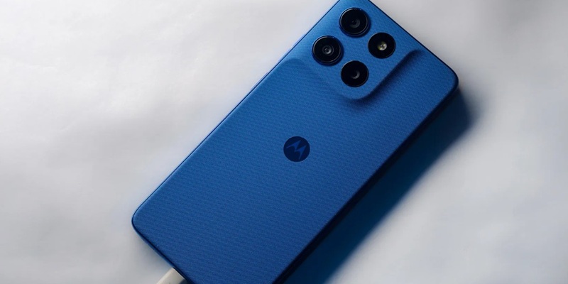 ���� ������ ������� ����������: Motorola Moto G67 ���� �������� ���������� �����